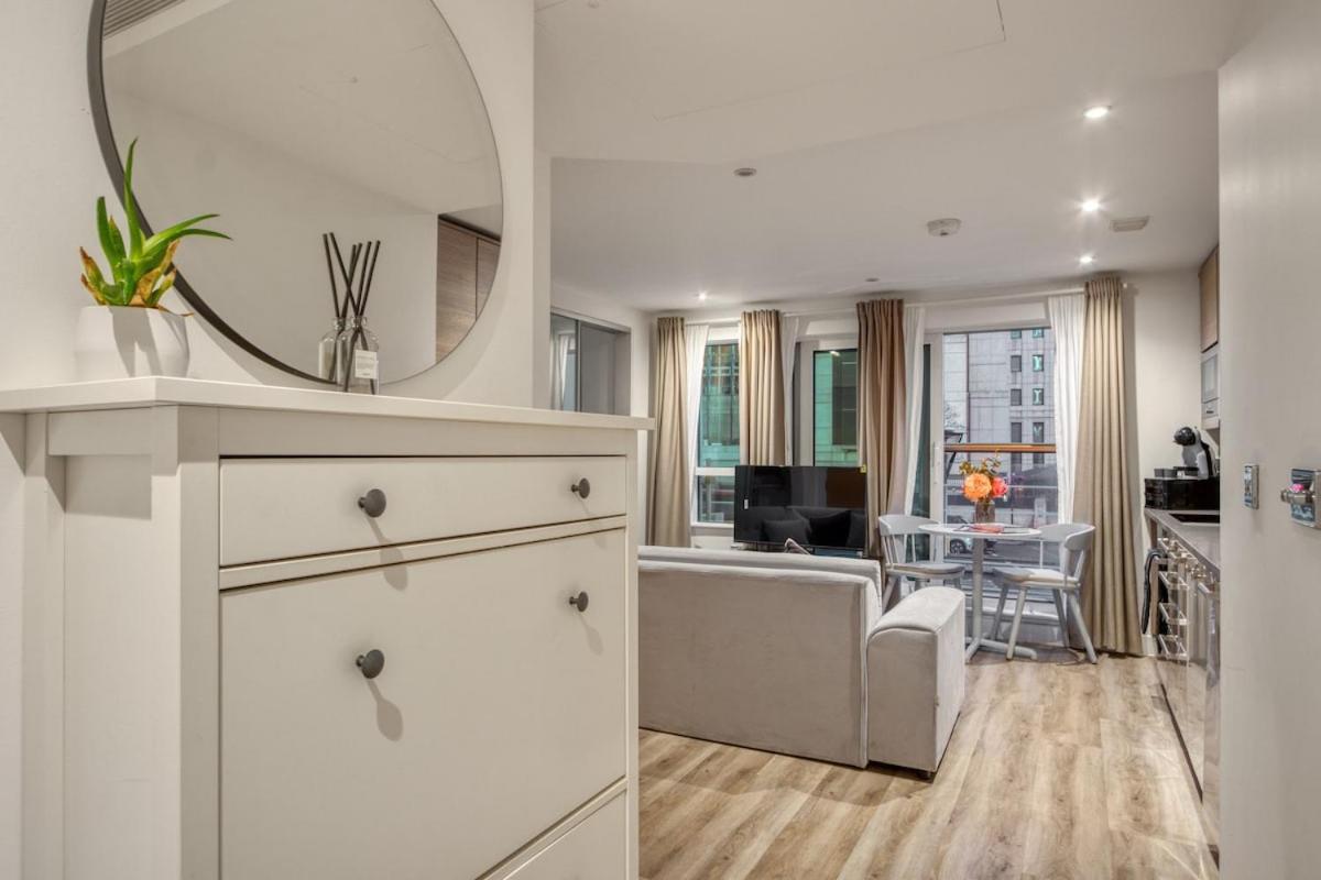 Luxury 1 Bed With Ac By Vauxhall Station Zone 1 Appartamento Londra